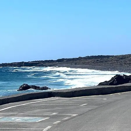 Casa A 50 Metros De La Playa. Supreme Pedro El Socorro