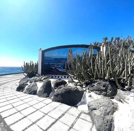 Holiday home Casa A 50 Metros De La Playa. Supreme Pedro *